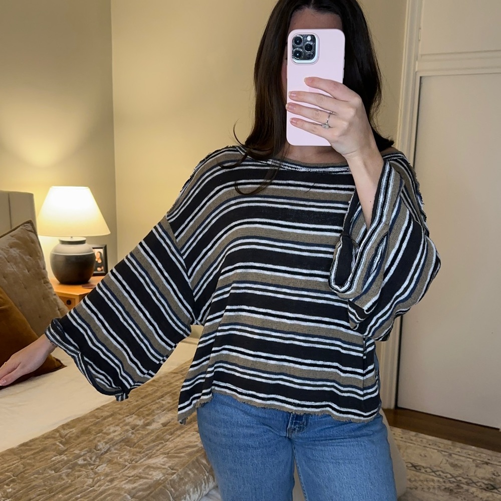 Vestique Brown Striped Sweater Size Small